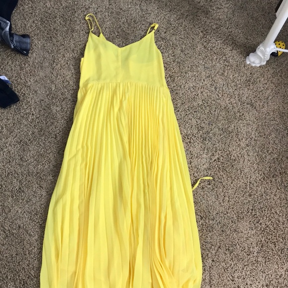 Yellow Rare Lulus Wrap Dress - Picture 3 of 3